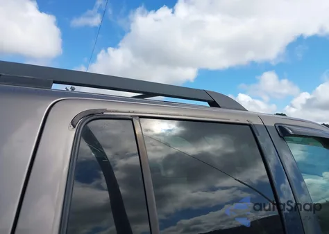 2006 Ford Explorer Xlt z USA, uszkodzony, nr VIN 1FMEU63E16UA89272